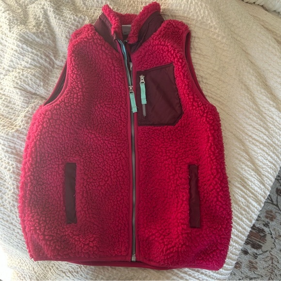 Hanna Anderson Girls High Pile Magenta Fleece Vest - Picture 2 of 6